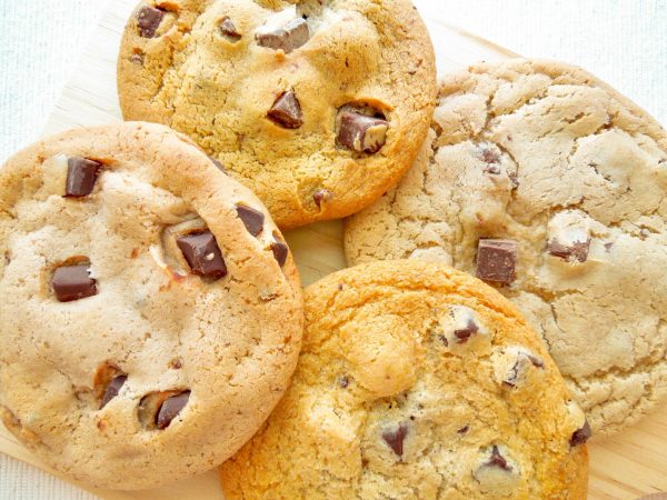 コンビニクッキー セブン ローソン ファミマ スタバ 1番美味しいのはどれ もぐナビニュース もぐナビ コンビニクッキー セブン ローソン ファミマ スタバ 1番美味しいのはどれ もぐナビニュース もぐナビ