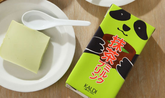抹茶色のパンダデザート カルディ オリジナル パンダ抹茶ミルクプリン 限定発売 もぐナビニュース もぐナビ 抹茶色のパンダデザート カルディ オリジナル パンダ抹茶ミルクプリン 限定発売 もぐナビニュース もぐナビ
