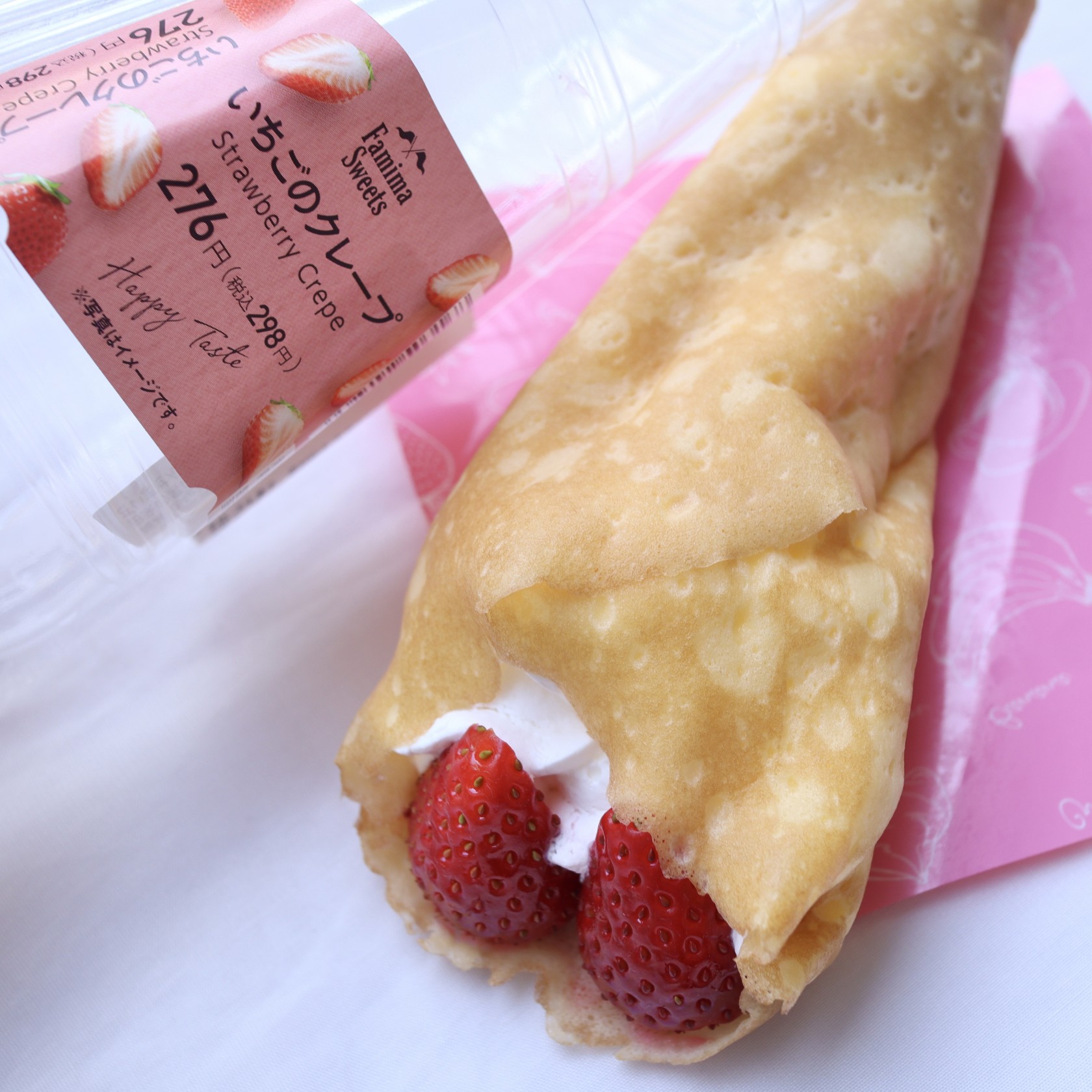 ファミマスイーツを食レポ ファミマ史上1番のクレープ 薄皮もちもちいちごのクレープ もぐナビニュース もぐナビ