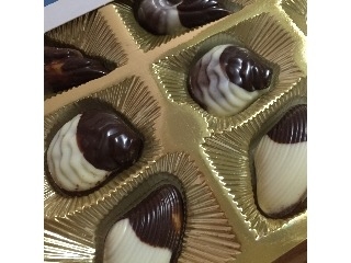 高評価 外国のチョコ特有 ベルギー産 ギリアン シーシェルウインドー のクチコミ 評価 レビュアーさん もぐナビ