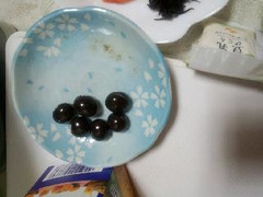 高評価 the hershey company ダークチョコレート アサイー ブルーベリーの口コミ 評価 カロリー 値段 価格情報 もぐナビ