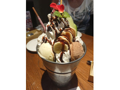 中評価 前川珈琲 バケツパフェ チョコバナナのクチコミ 評価 商品情報 もぐナビ