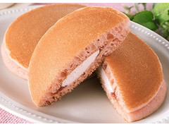 中評価 ファミリーマート ファミマ ベーカリー いちごのパンケーキ ジャム ホイップクリームのクチコミ 評価 値段 価格情報 もぐナビ 中評価 ファミリーマート ファミマ ベーカリー いちごのパンケーキ ジャム ホイップクリームのクチコミ 評価 値段 価格情報 もぐナビ