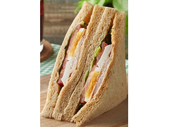 中評価 ファミリーマート 全粒粉サンド ベーコンレタストマトのクチコミ 評価 値段 価格情報 もぐナビ