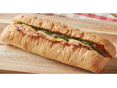 中評価 ファミリーマート ホットサンド スモークチキンとベーコンのクチコミ 評価 値段 価格情報 もぐナビ