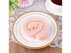 中評価 ファミリーマート あまおういちごのロールケーキの感想 クチコミ 値段 価格情報 もぐナビ