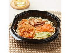 ファミリーマート 白菜と大根のキムチ冷麺