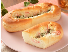 ローソン まず一度は食べて欲しい カニカマぱんのクチコミ 評価 カロリー 値段 価格情報 もぐナビ ローソン まず一度は食べて欲しい カニカマぱんのクチコミ 評価 カロリー 値段 価格情報 もぐナビ