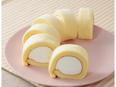 ローソン Uchi Cafe’ もち食感ロール 北海道産生クリーム入り 商品写真