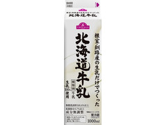 トップバリュ 根室・釧路産の生乳だけでつくった 北海道牛乳 商品写真