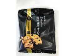 岩塚製菓 黒豆割りせん 柚庵焼き仕立て醤油味 40g