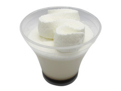 セブン-イレブン 岩手葛巻町産牛乳の白いプリン 商品写真