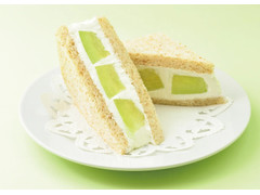 銀座コージーコーナー 茨城県産メロンのサンドウィッチの感想 クチコミ 値段 価格情報 もぐナビ 銀座コージーコーナー 茨城県産メロンのサンドウィッチの感想 クチコミ 値段 価格情報 もぐナビ