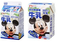 メイトー 無調整牛乳 ディズニーパッケージ パック100mlのクチコミ 評価 カロリー情報 もぐナビ メイトー 無調整牛乳 ディズニーパッケージ パック100mlのクチコミ 評価 カロリー情報 もぐナビ