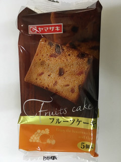 高評価 食べ応えに満足 ヤマザキ フルーツケーキ のクチコミ 評価 レビュアーさん もぐナビ 高評価 食べ応えに満足 ヤマザキ フルーツケーキ のクチコミ 評価 レビュアーさん もぐナビ
