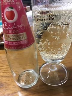 高評価 甘いスパークリングワイン ニッカ シードルスイート のクチコミ 評価 レビュアーさん もぐナビ