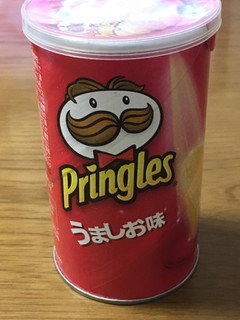 中評価 うすしおではなくうましお プリングルズ うましお味 のクチコミ 評価 ビールが一番さん もぐナビ 中評価 うすしおではなくうましお プリングルズ うましお味 のクチコミ 評価 ビールが一番さん もぐナビ