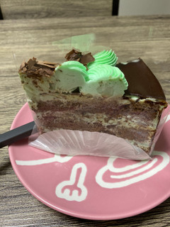 中評価 軽めのチョコミント ダッキーダック チョコミントショートケーキ のクチコミ 評価 プププさん もぐナビ 中評価 軽めのチョコミント ダッキーダック チョコミントショートケーキ のクチコミ 評価 プププさん もぐナビ