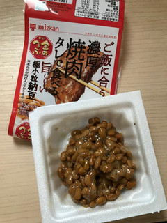 中評価 うん 納豆 ミツカン 金のつぶ ご飯に合う濃厚焼肉タレで食べる旨 い極小粒納豆 のクチコミ 評価 こっぱるママさん もぐナビ