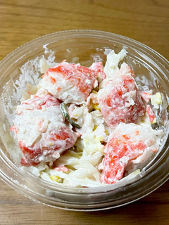 中評価 今夜のベジ活はカニカマサラダ セブン イレブン ごろっとカニカマサラダ のクチコミ 評価 ビールが一番さん もぐナビ