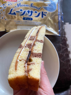 高評価 ボリューミー ヤマザキ ムーンサンド チョコ のクチコミ 評価 あんこloveさん もぐナビ 高評価 ボリューミー ヤマザキ ムーンサンド チョコ のクチコミ 評価 あんこloveさん もぐナビ