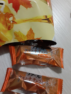 「YBC ノアール クランチチョコレート メープルバター 袋12個」のクチコミ画像 by もこもこもっちさん