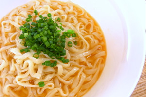 マルちゃん正麺のうどん ほんとに生麺みたい もぐナビニュース もぐナビ