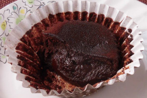 温めるととろりとして、チョコの香りが立ち込めます。
