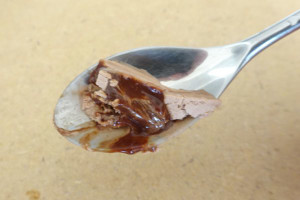 やわもちアイス チョコソース