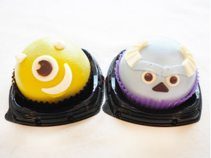 セブンスイーツを食レポ 愛でたくなるフォルム 人気映画 モンスターズ インク のキャラクターケーキが数量限定販売 もぐナビニュース もぐナビ