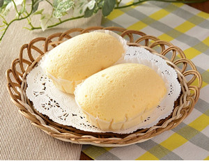 ローソン ブランのチーズ蒸しケーキ 北海道産クリームチーズ 2個入 糖質 カロリー控えめ もぐナビニュース もぐナビ