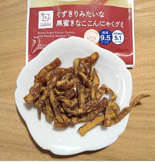 高評価 めちゃめちゃ噛まされます ローソン くずきりみたいな黒蜜きなここんにゃくグミ のクチコミ 評価 テトランさん もぐナビ 高評価 めちゃめちゃ噛まされます ローソン くずきりみたいな黒蜜きなここんにゃくグミ のクチコミ 評価 テトランさん もぐナビ