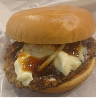 中評価 モスバーガー とびきりハンバーグサンドとびきりチーズ モスバーガー とびきりハンバーグサンド ダブルとびきりチーズ のクチコミ 評価 Tddtakaさん もぐナビ