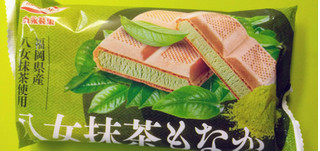 中評価 丸永の薄いし弱い抹茶もなか パカパカ皮 丸永 八女抹茶もなか のクチコミ 評価 Minorinりんさん もぐナビ