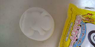 ピカチュウ出るまで頑張っちゃうもん ェ 竹下製菓 ポケモンがいっぱいふわふわケーキ チョコマシュマロ のクチコミ 評価 あんしぇろーずdeまんまるちょこさん もぐナビ ピカチュウ出るまで頑張っちゃうもん ェ 竹下製菓 ポケモンがいっぱいふわふわケーキ チョコマシュマロ のクチコミ 評価 あんしぇろーずdeまんまるちょこさん もぐナビ