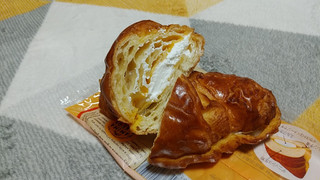 中評価 クロワッサン ファミリーマート ファミマ ベーカリー クロワッサンフレンチトースト のクチコミ 評価 やっぺさん もぐナビ 中評価 クロワッサン ファミリーマート ファミマ ベーカリー クロワッサンフレンチトースト のクチコミ 評価 やっぺさん もぐナビ