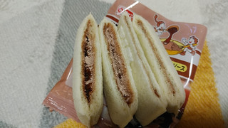 「ヤマザキ ランチパック チョコホイップ」のクチコミ画像 by やっぺさん