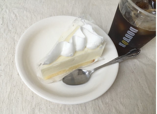 中評価 程よい酸味のレアチーズケーキ ヤマザキ カルピス レアチーズケーキ のクチコミ 評価 レビュアーさん もぐナビ 中評価 程よい酸味のレアチーズケーキ ヤマザキ カルピス レアチーズケーキ のクチコミ 評価 レビュアーさん もぐナビ
