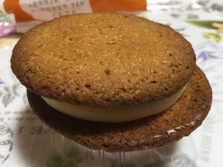 高評価 ヤマザキ キャラメルクッキーサンドのクチコミ 評価 商品情報 もぐナビ