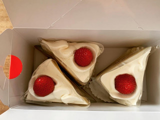 中評価 不二家 プレミアムショートケーキのクチコミ 評価 商品情報 もぐナビ 中評価 不二家 プレミアムショートケーキのクチコミ 評価 商品情報 もぐナビ