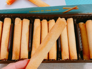 中評価 神戸物産 ラングドシャロールのクチコミ 評価 商品情報 もぐナビ 中評価 神戸物産 ラングドシャロールのクチコミ 評価 商品情報 もぐナビ