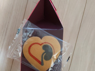 中評価 塩サブレバージョン アンリ シャルパンティエ しあわせサブレ のクチコミ 評価 Cyacyaさん もぐナビ 中評価 塩サブレバージョン アンリ シャルパンティエ しあわせサブレ のクチコミ 評価 Cyacyaさん もぐナビ