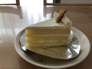 高評価 銀座ウエスト バタークリームケーキのクチコミ 評価 商品情報 もぐナビ 高評価 銀座ウエスト バタークリームケーキのクチコミ 評価 商品情報 もぐナビ