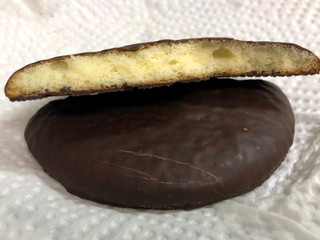 高評価 懐かしの 有楽製菓 チョコケーキ のクチコミ 評価 Si Ro さん もぐナビ