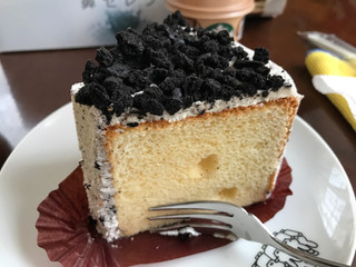 中評価 クッキークリームシフォンケーキ スターバックス クッキー クリームシフォンケーキ のクチコミ 評価 まよたん さん もぐナビ 中評価 クッキークリームシフォンケーキ スターバックス クッキー クリームシフォンケーキ のクチコミ 評価 まよたん さん もぐナビ