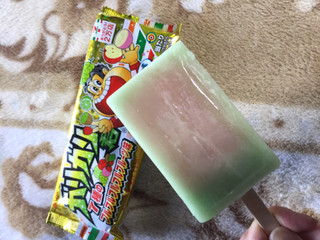 中評価 赤城 ガリガリ君 7種のフルフルフルフルフルーツ味のクチコミ一覧 もぐナビ 中評価 赤城 ガリガリ君 7種のフルフルフルフルフルーツ味のクチコミ一覧 もぐナビ