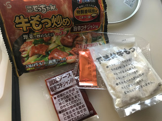 高評価 コテッコテ こてっちゃん エスフーズ こてっちゃん 牛もつ炒め 甘辛コチュジャン味 のクチコミ 評価 Sweetsilさん もぐナビ