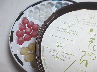 六花のつゆ 60粒 缶 六花亭 六花のつゆ のクチコミ 評価 Suguki しま田 さん もぐナビ