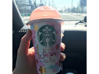 中評価 スターバックス さくらチョコレート ｗｉｔｈ ストロベリーゼリーのクチコミ 評価 値段 価格情報 もぐナビ