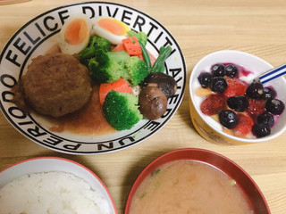中評価 なかなか 味の素食品冷凍 洋食亭 和風ハンバーグ のクチコミ 評価 黒ぷりんさん もぐナビ 中評価 なかなか 味の素食品冷凍 洋食亭 和風ハンバーグ のクチコミ 評価 黒ぷりんさん もぐナビ